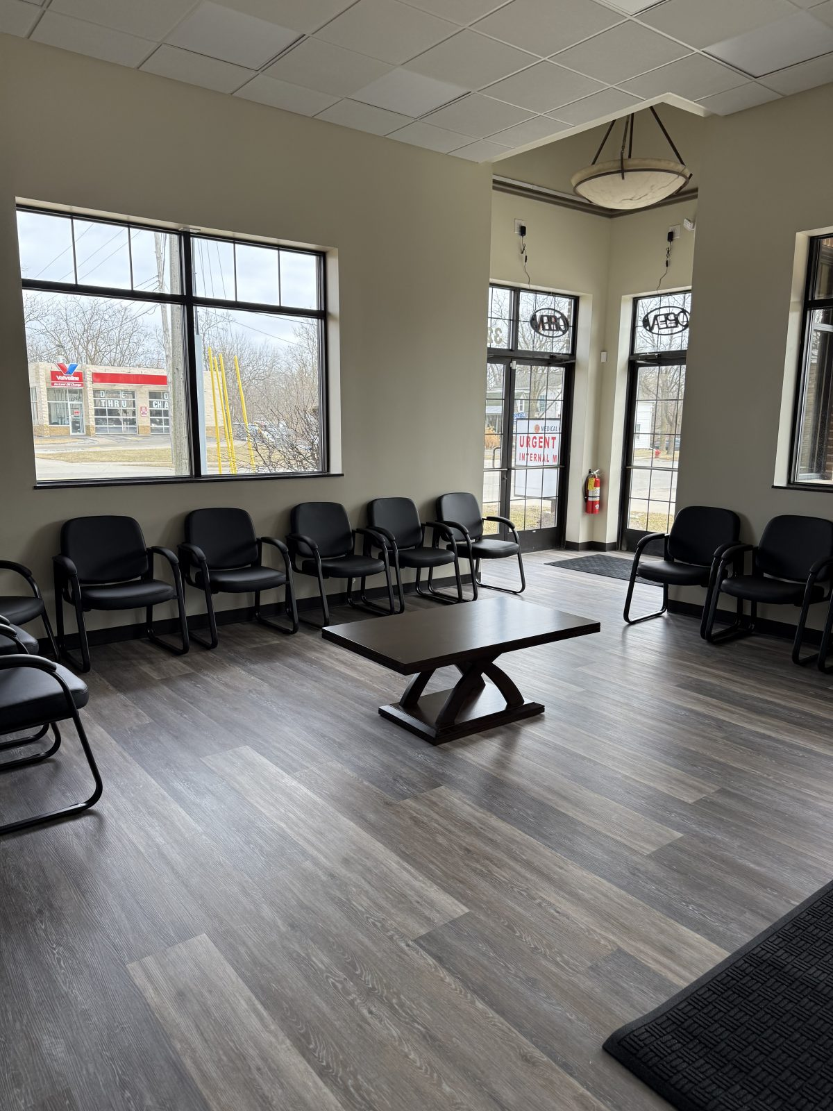 Medical Care 1: Urgent Care, Primary Care & Lab Work in Southeast ... — Urgent Care clinic in Ypsilanti, MI — photo 4